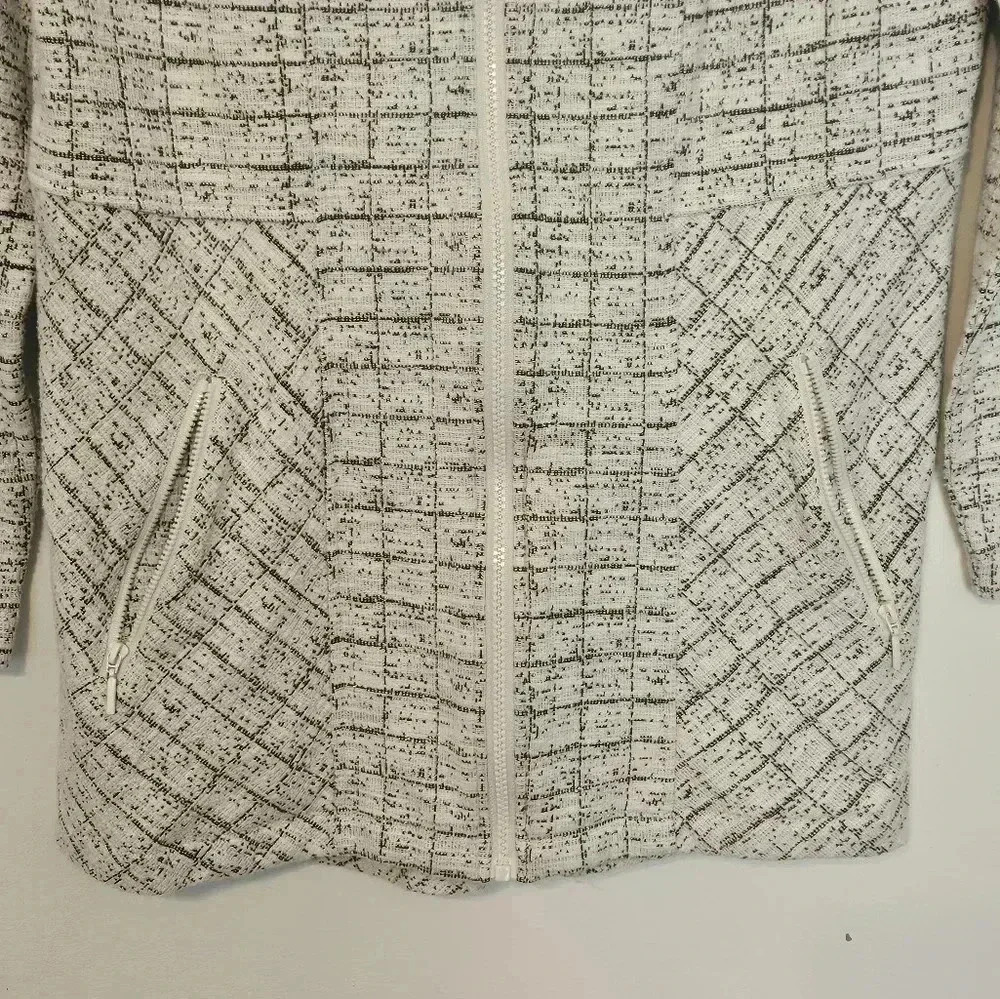 Soft Surroundings Full Zip Euc With Split Back Hem - image 6